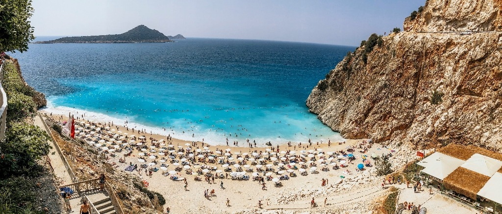 Antalya 🌊 in €120s-€130s rtn 