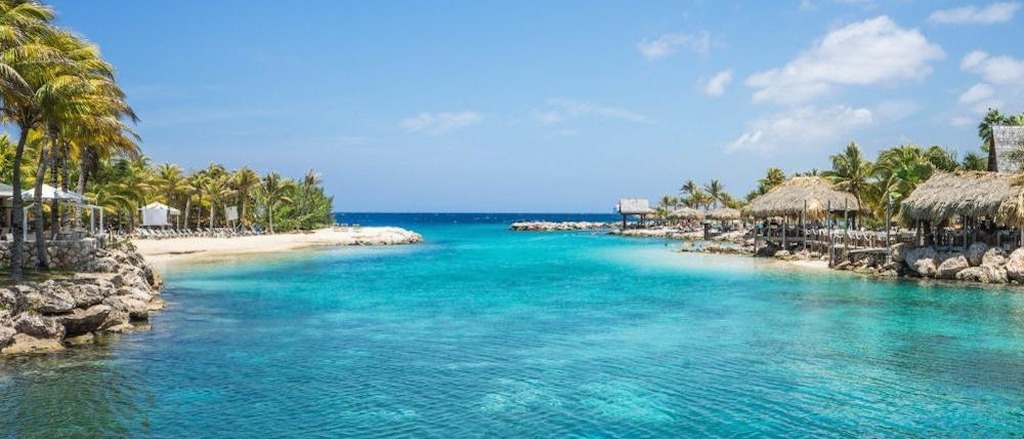 Curaçao 🏝️ at $381 RT