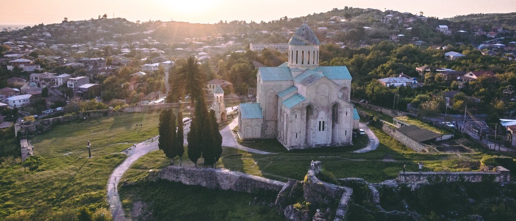 Pyramids, Caucasus, Central Asia and more  in €80s-€280s rtn