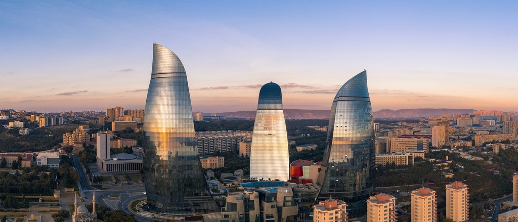 Baku, Azerbaijan 🏙️ in €260s-€290s rtn 