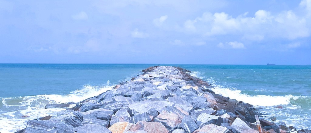 Lagos  in $8400s-$9000s RT