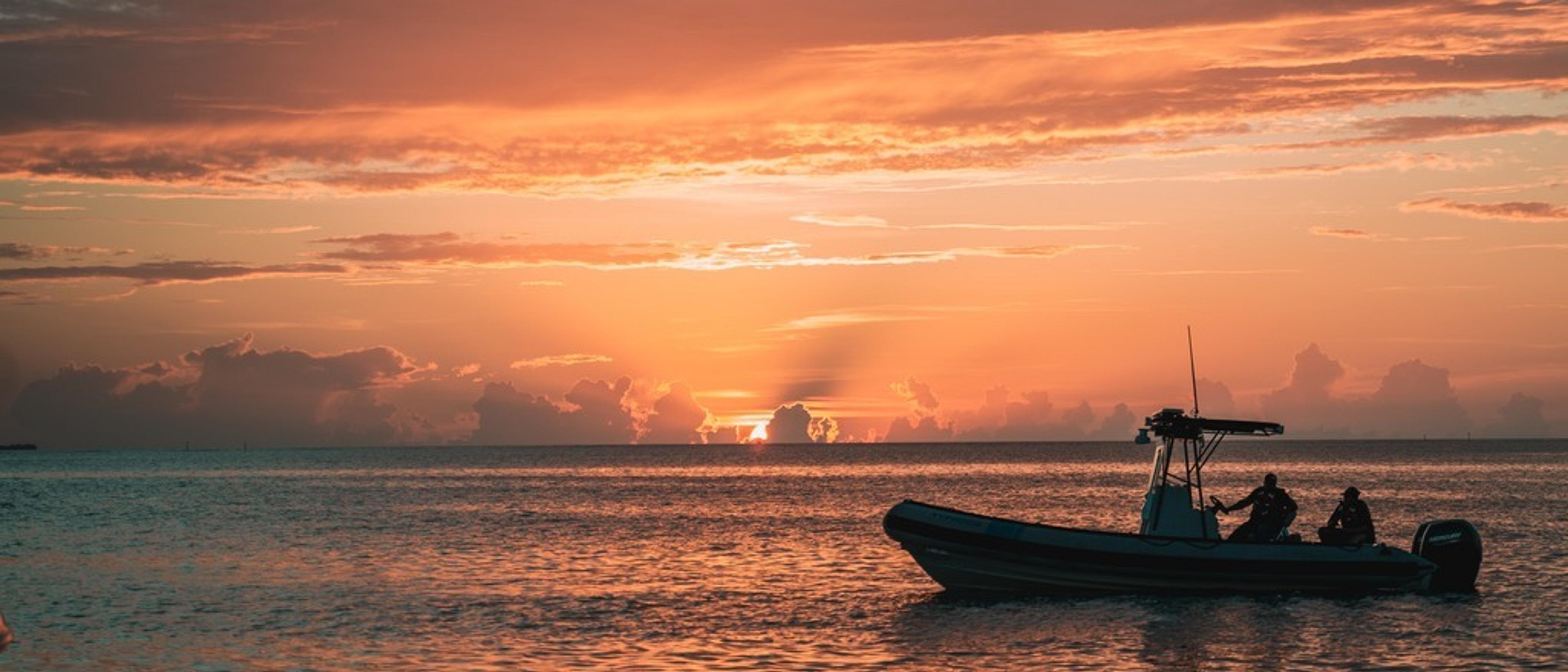 Grand Cayman 🐬 in $430s-$460s RT