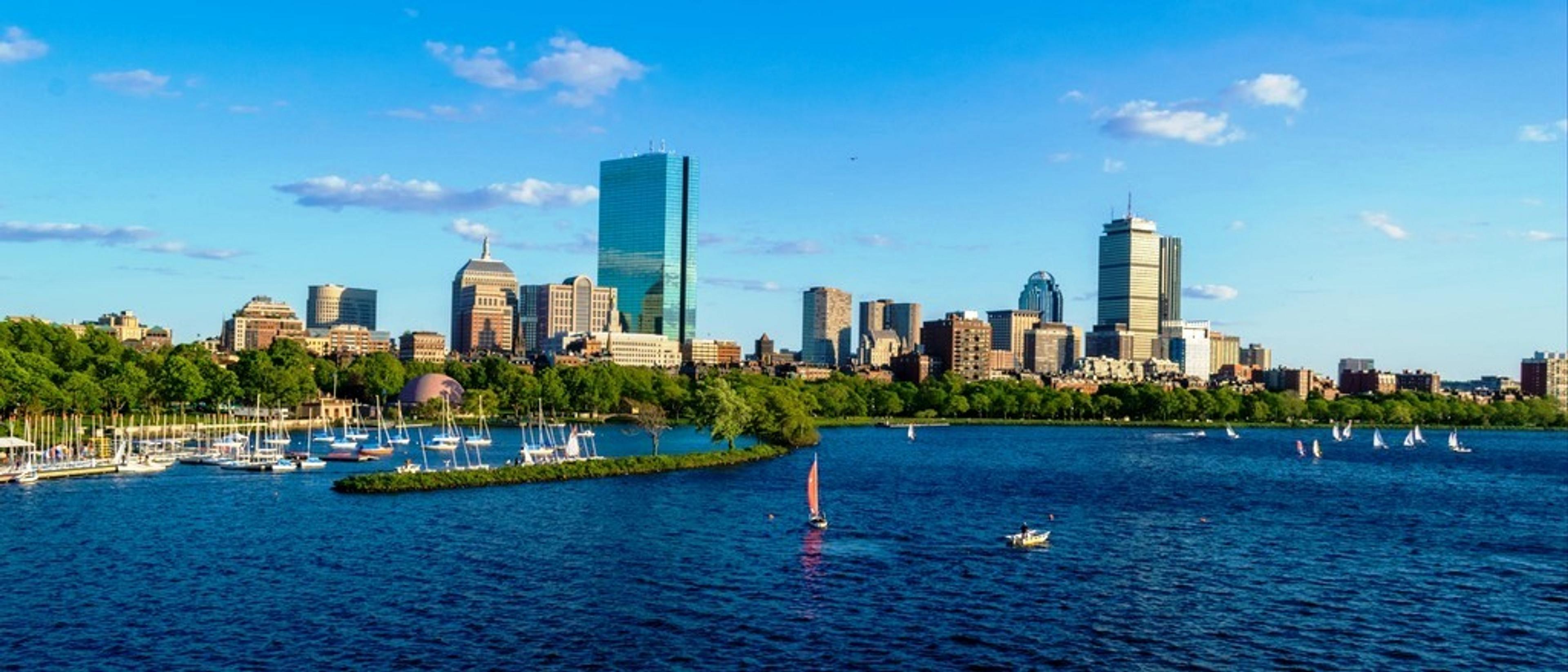 Egypt, USA, Canada and more 🗺️ in €130s-€590s rtn