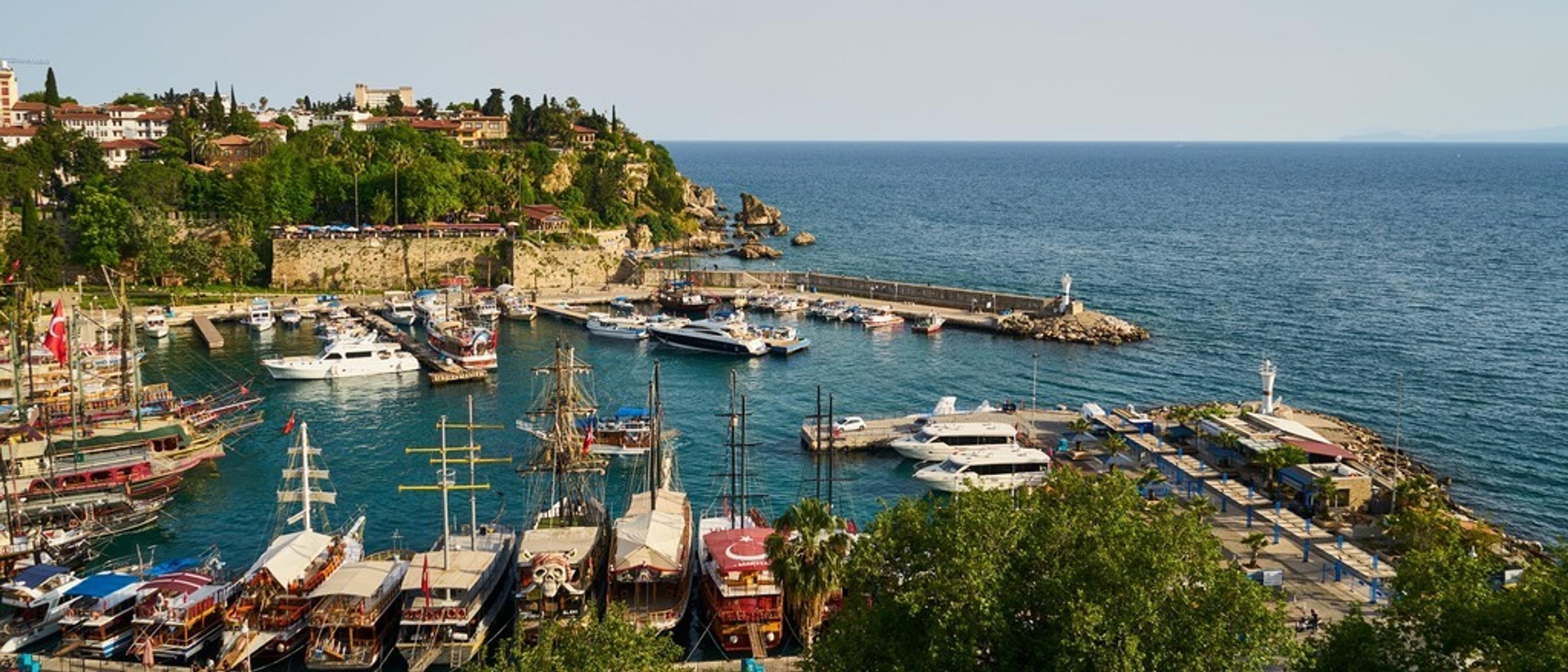 Antalya 🌊 in €150s-€190s rtn 