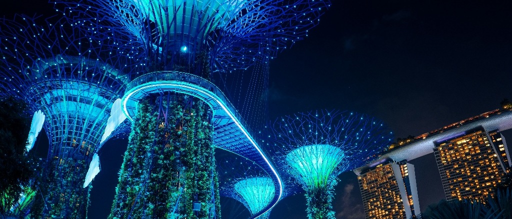 Singapore  in €570s rtn  