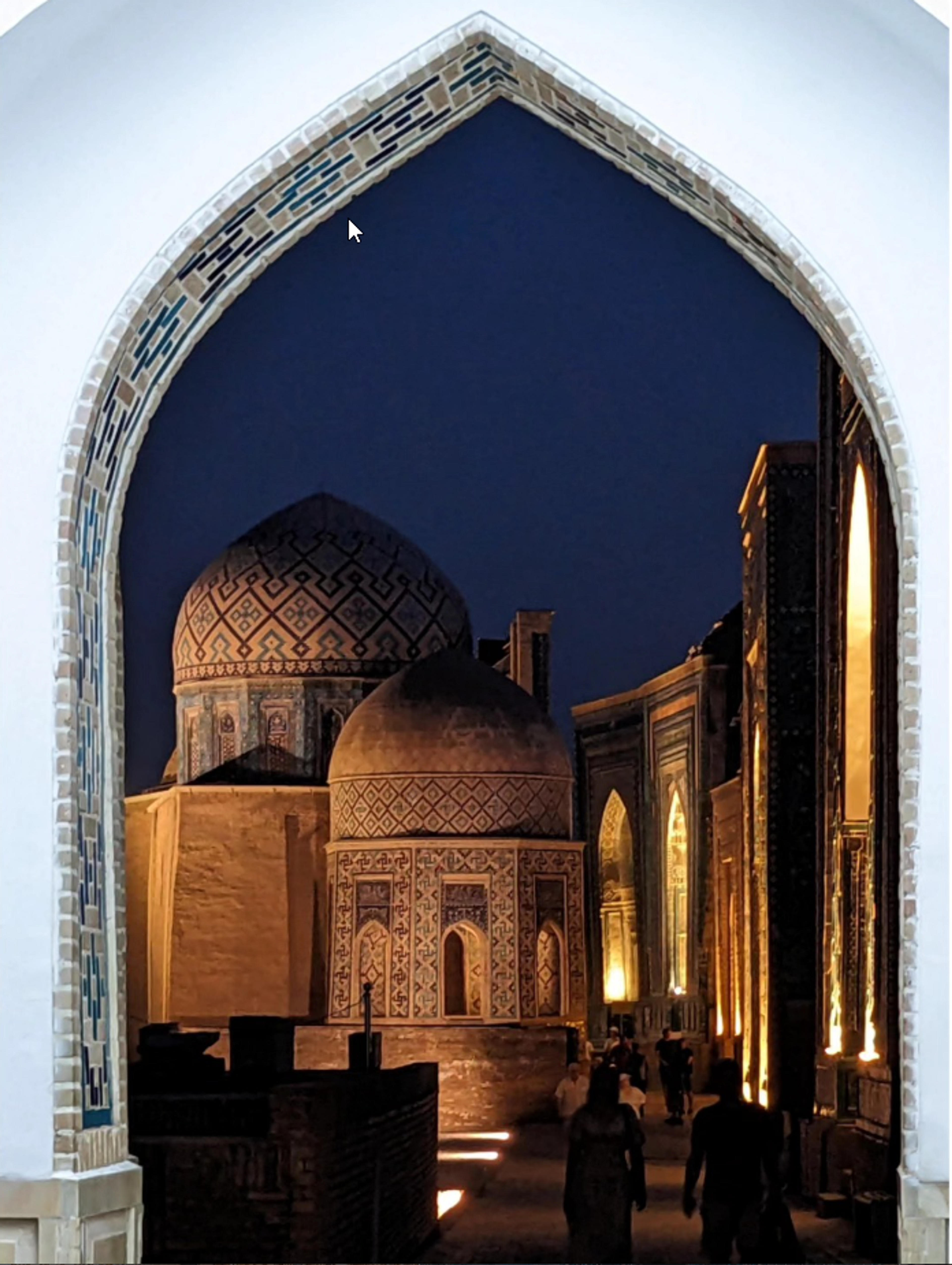 Ghosts and glowing lights at Shah-i-Zinda