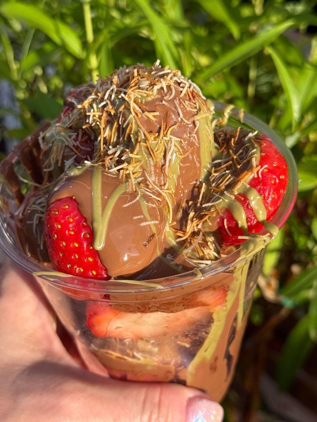 Dubai Chocolate Strawberries