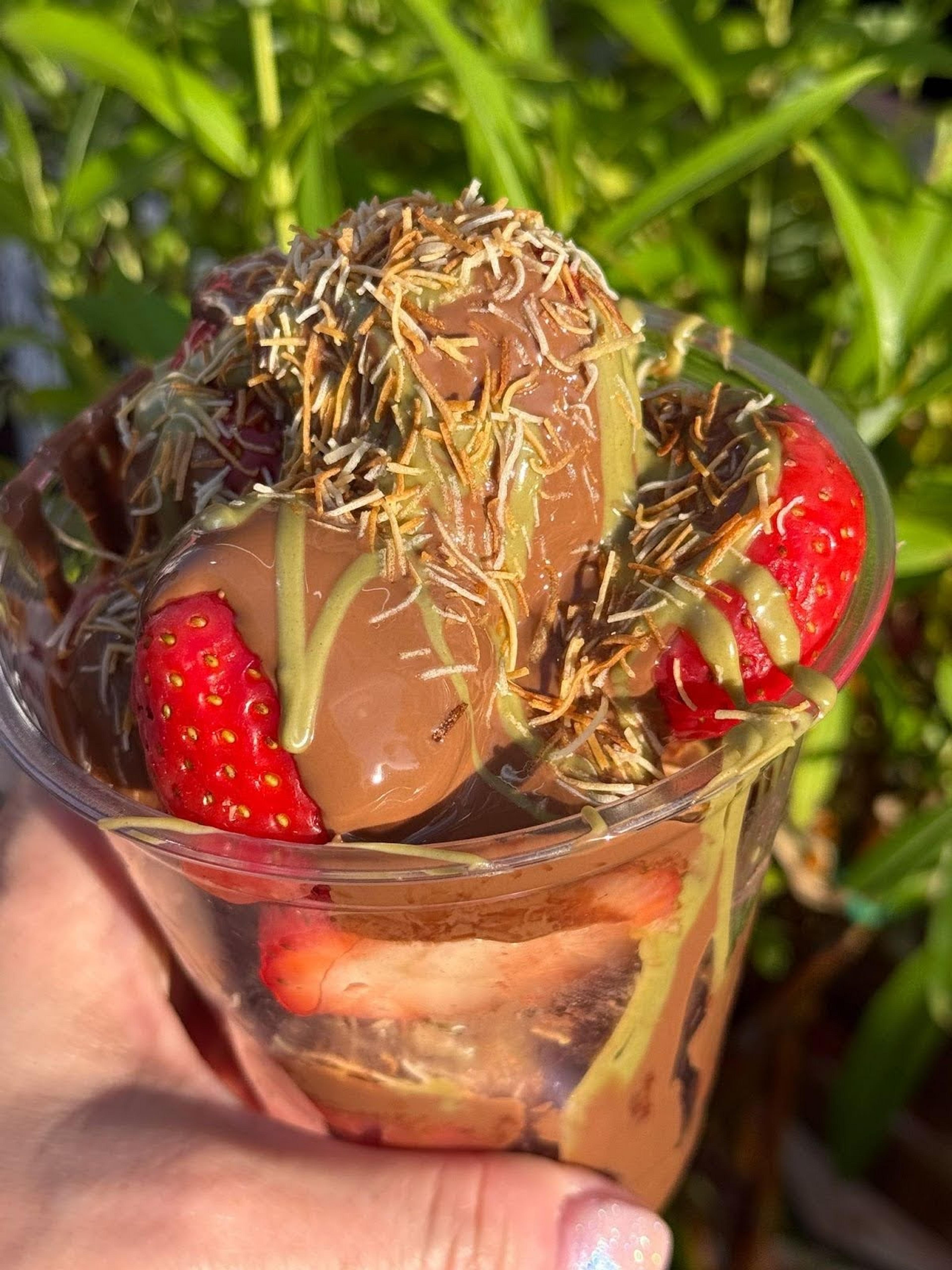Dubai Chocolate Strawberries