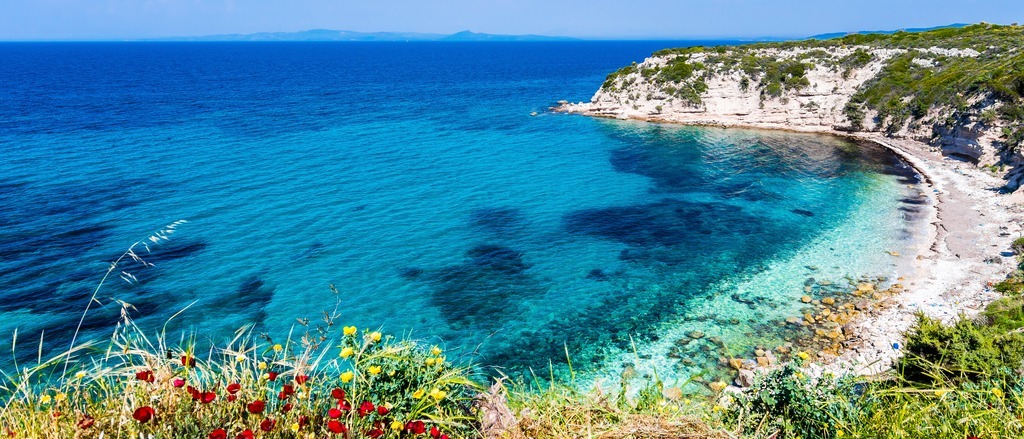 İzmir 🌊 in £50s-£80s rtn 