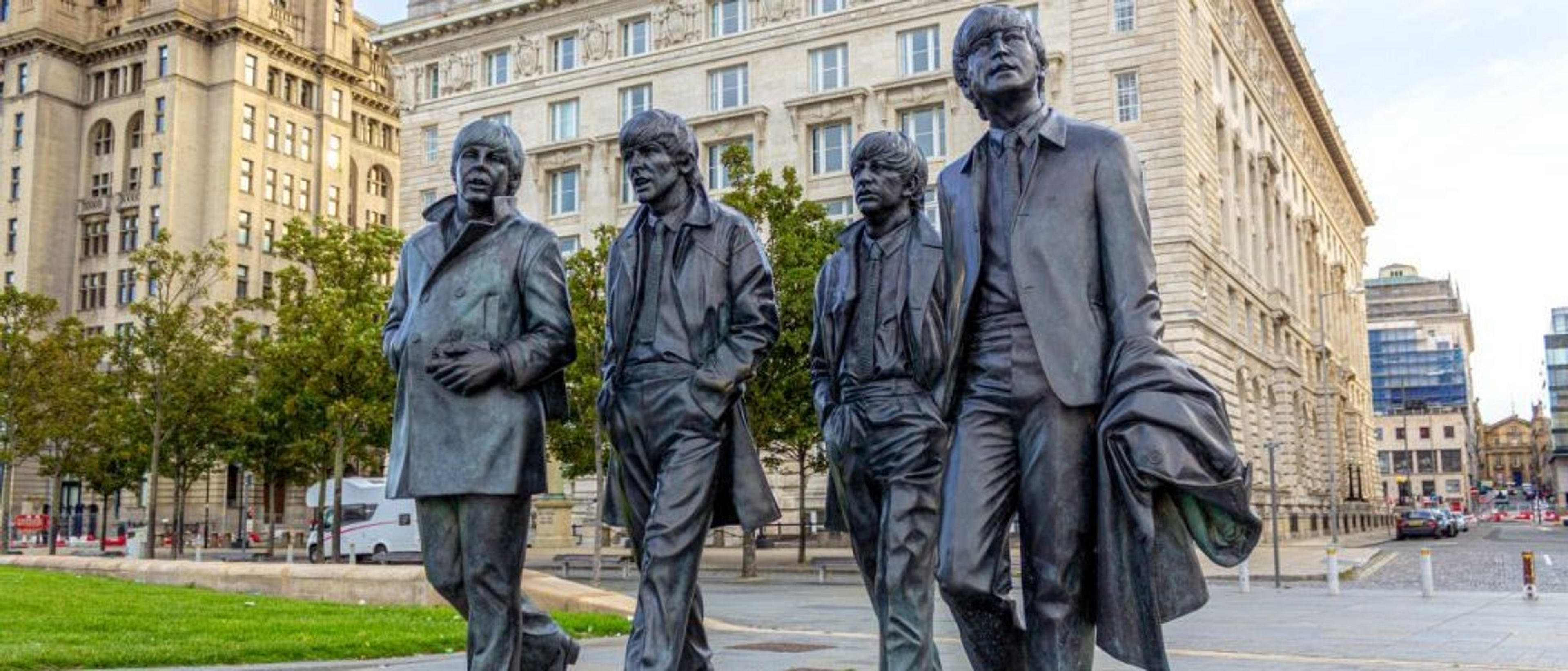 Liverpool 🎸 at €30 rtn from Cork 