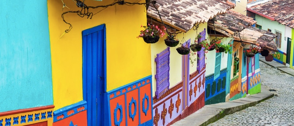 Bogota  in €550s-€610s rtn