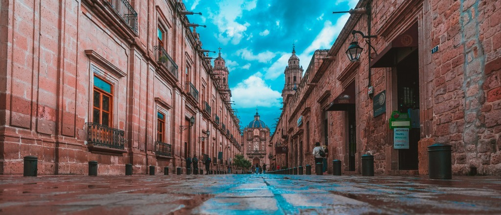 Mexico & El Salvador  in $190s-$350s RT  