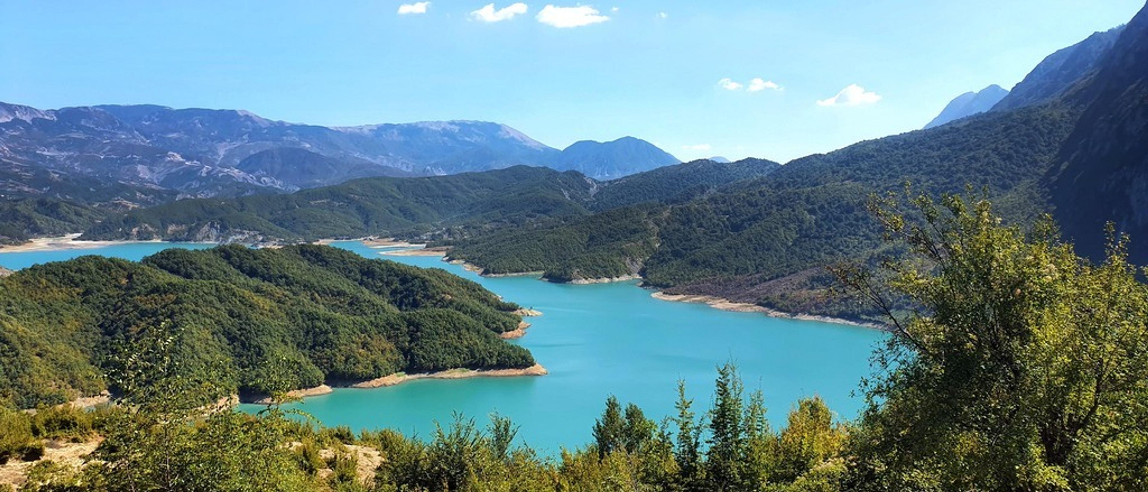 Tirana 🍃 at £95 rtn from Liverpool 