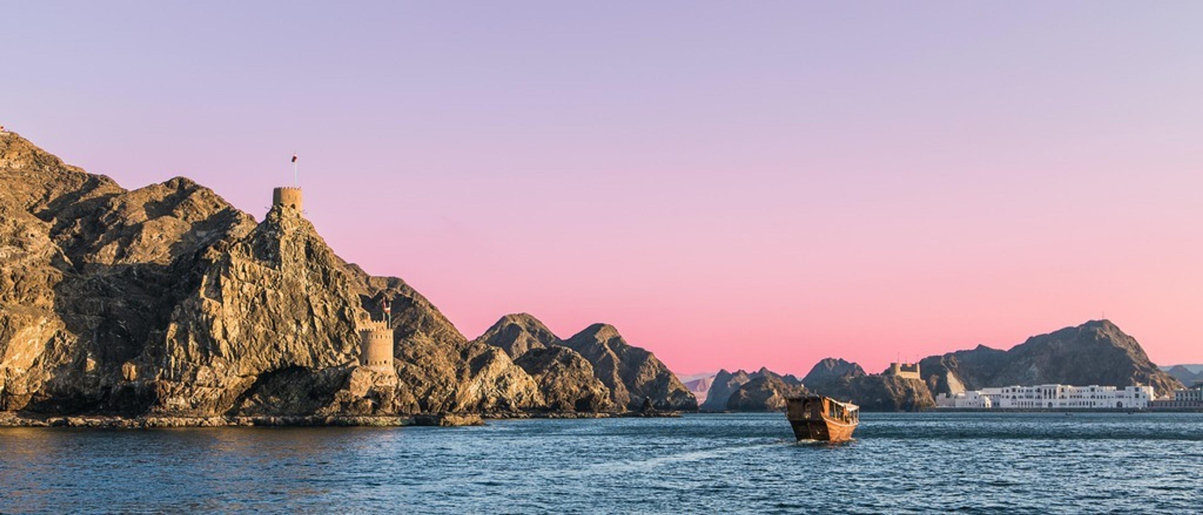 The Middle East, India & more 🗺️ in $680s-$930s RT