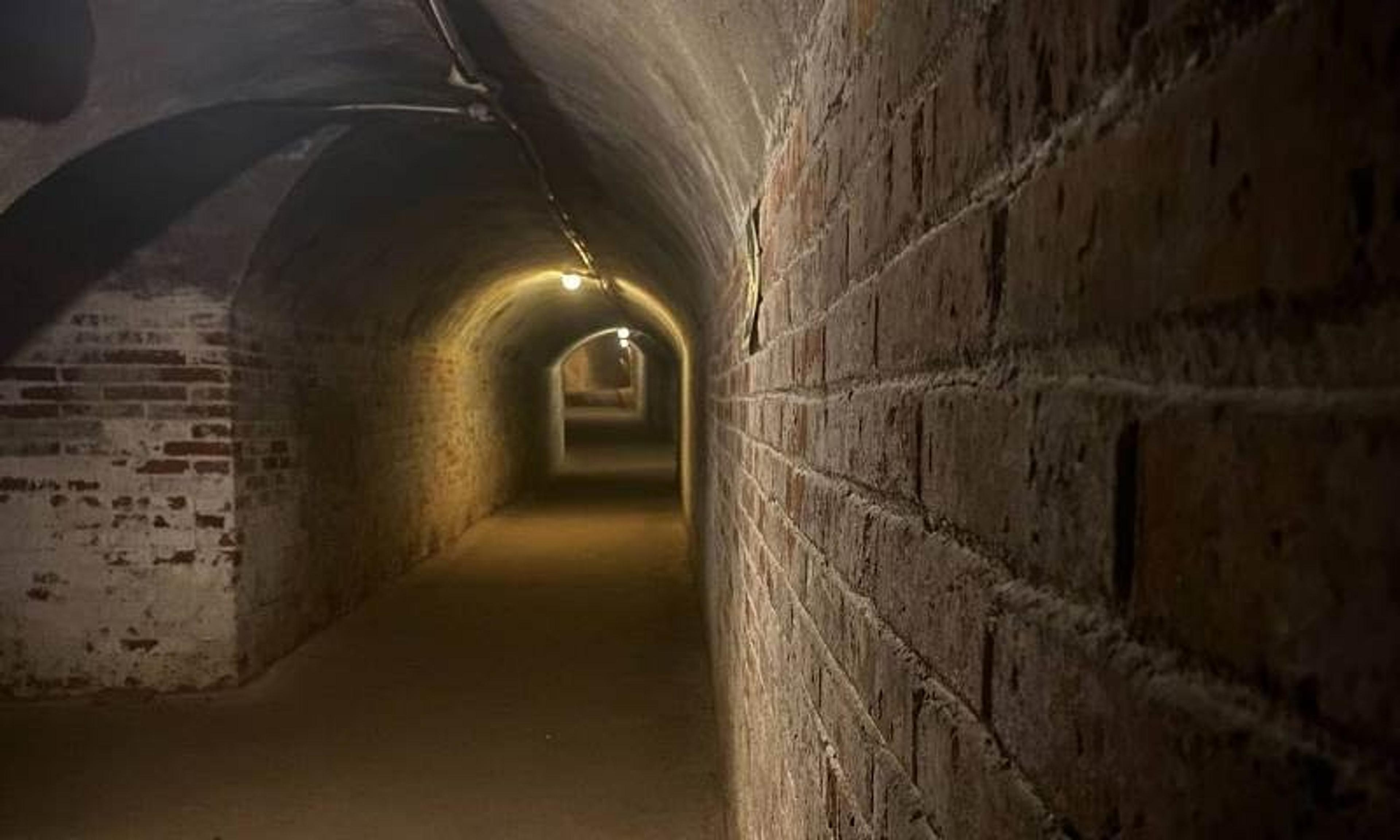 Anti-aircraft tunnels in Barcelona