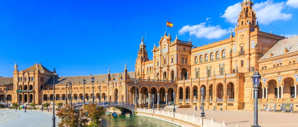 Seville, Spain 💃 in $460s-$520s RT