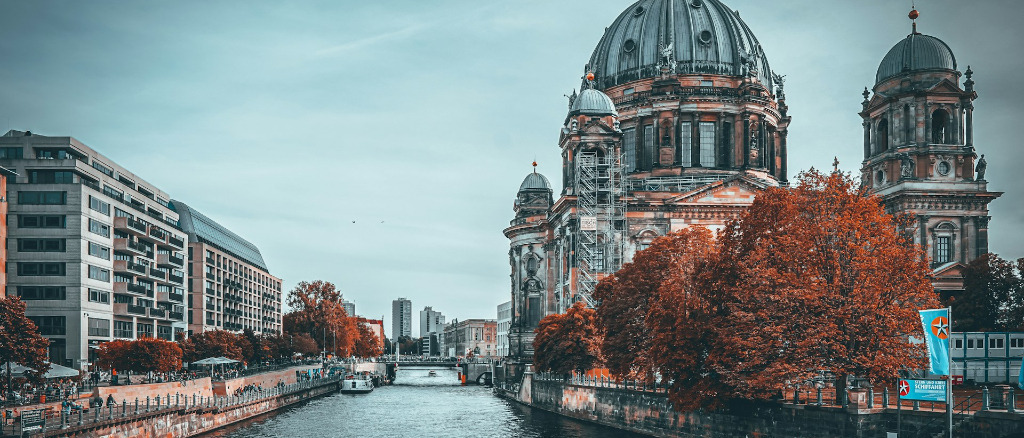 Berlin 📸 in $470s-540s RT