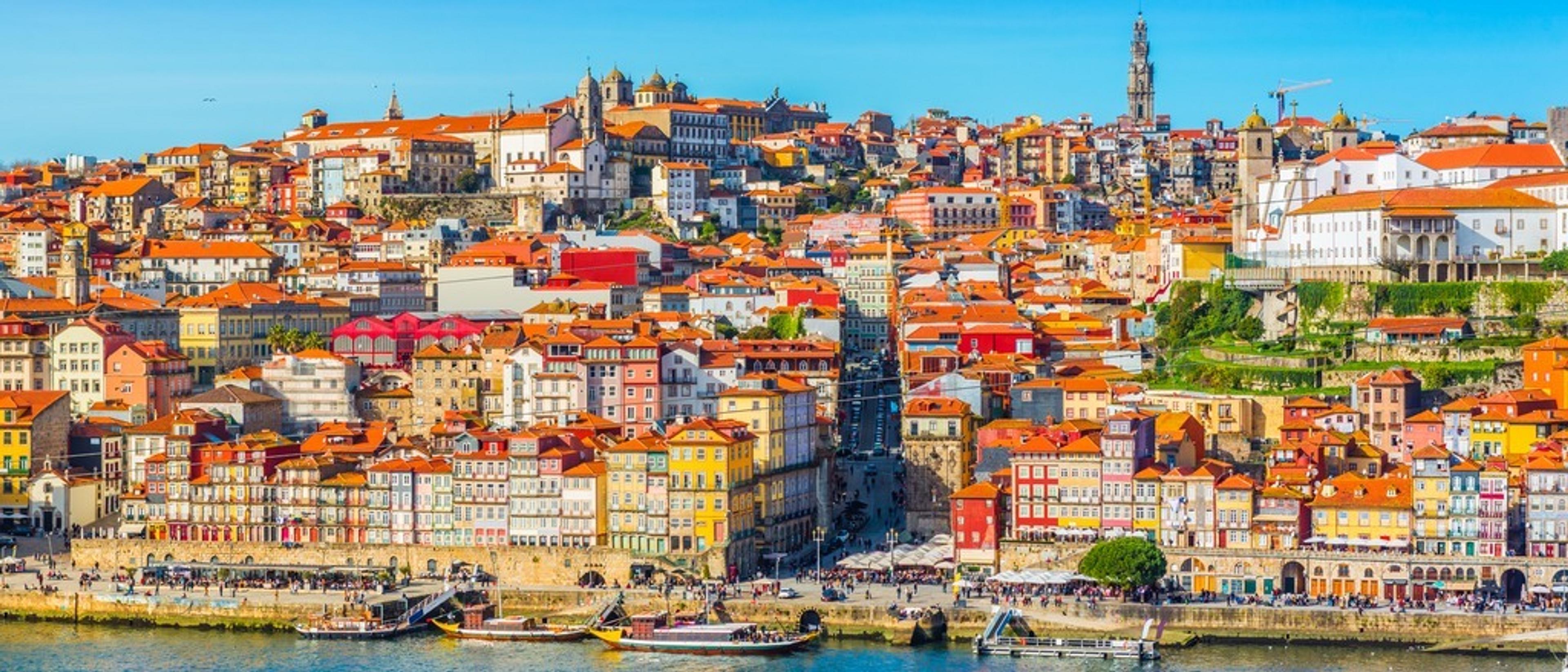 Porto 🍷 in $440s-$590s RT