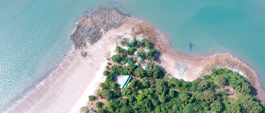 *free bag* Conakry, Guinea  at €395 rtn from Paris