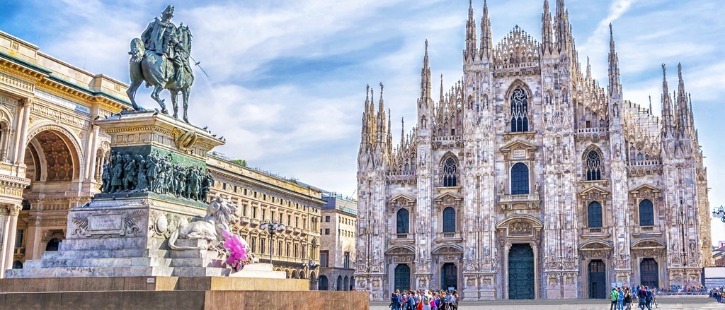 Milan 🛍️ in $400s-$470s RT 