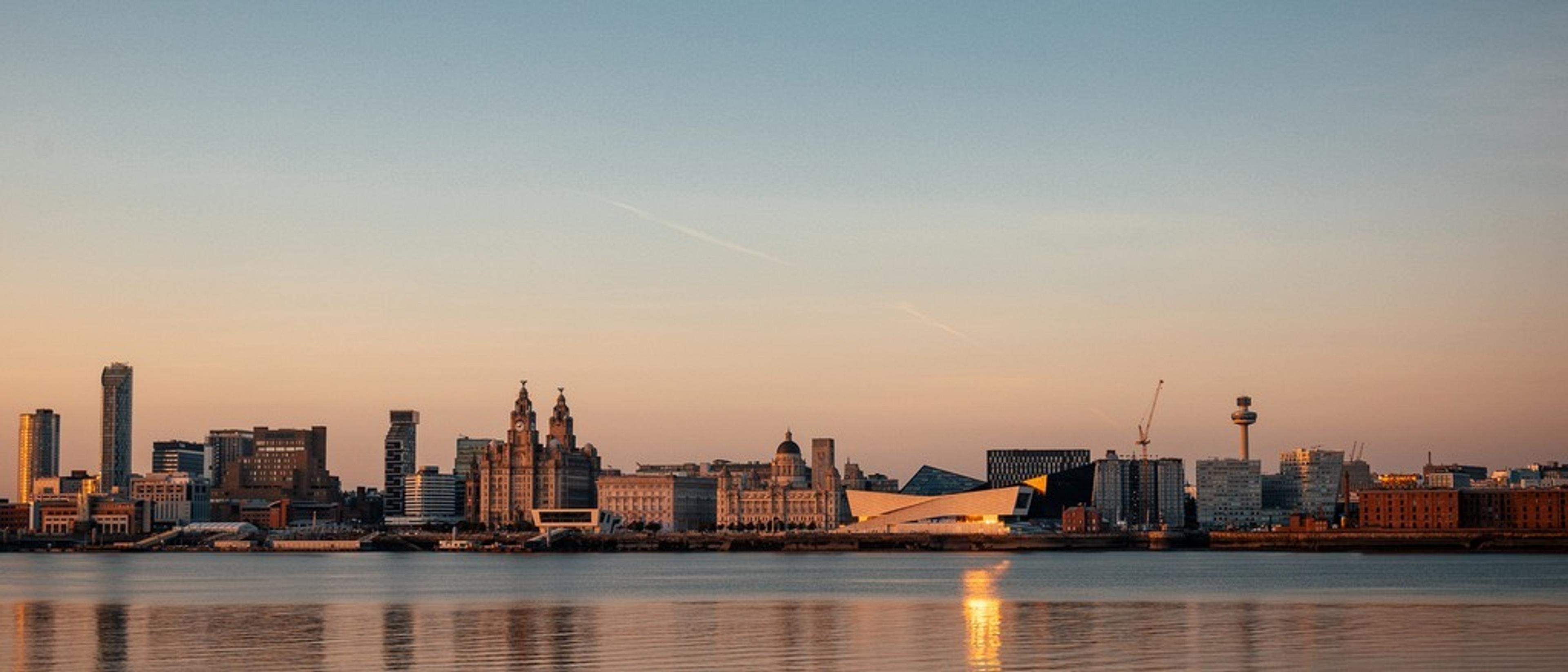 Liverpool 🎸 at £38 rtn from Belfast