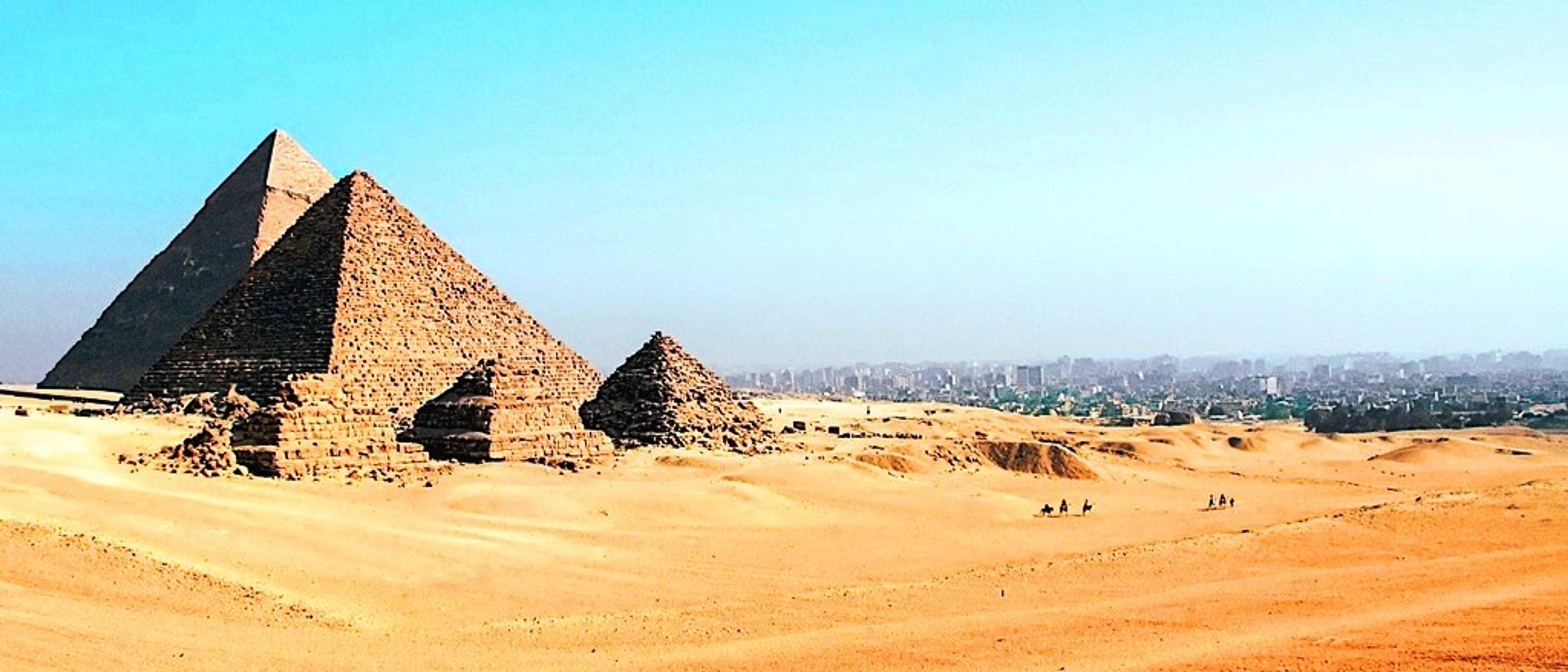 Cairo 🏜️ in €190s-€280s rtn 