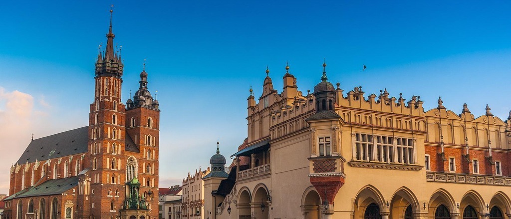 Kraków 🏰  in €30s-€50s rtn 