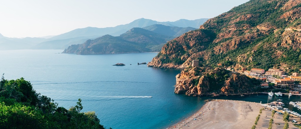 Corsica 🌊 in €60s-€90s rtn