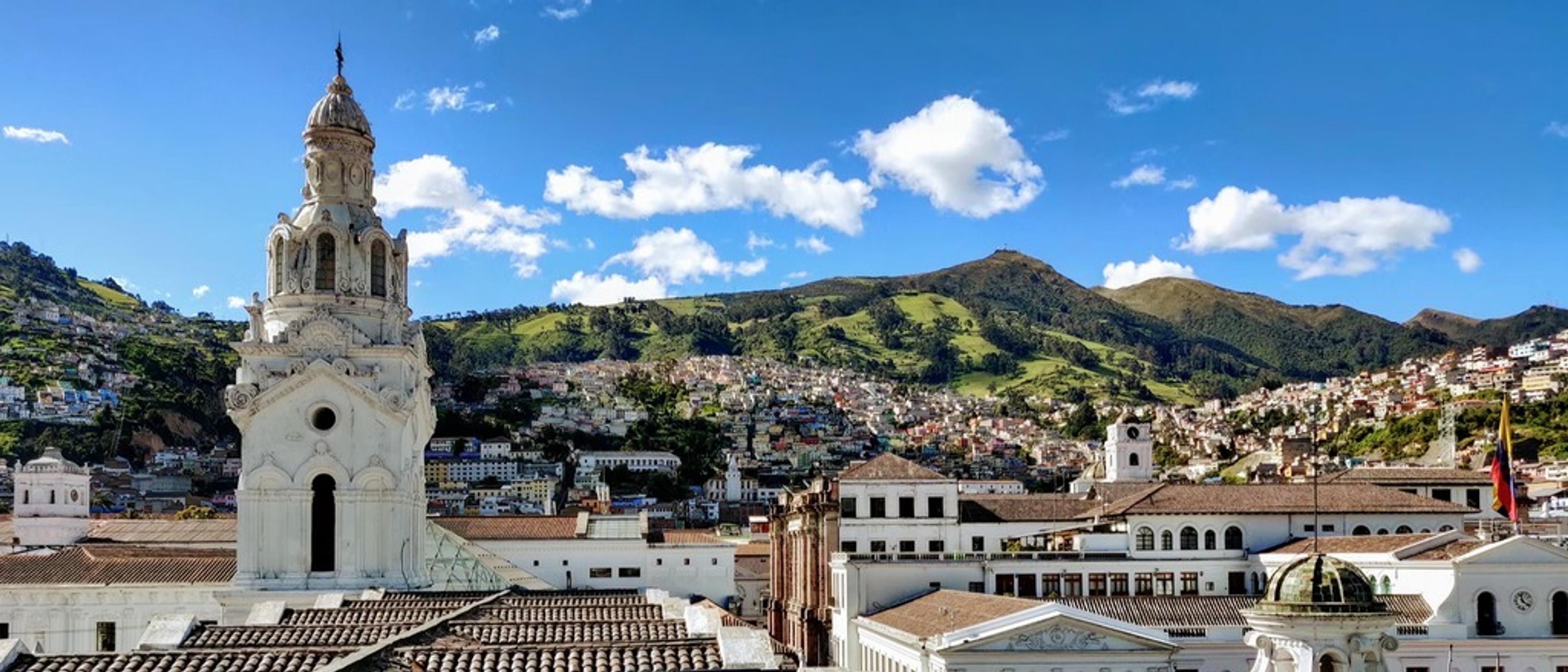 Quito 🐒 at $400 RT