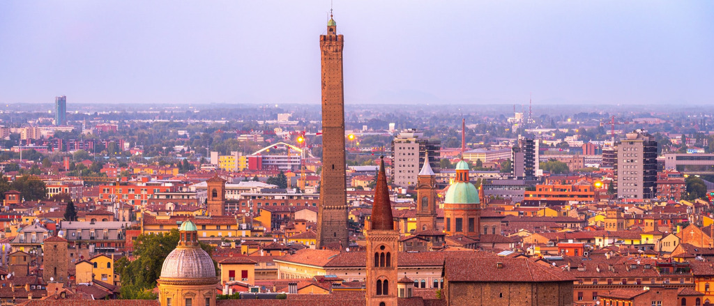 Bologna, Italy 🍝 at $792 RT 