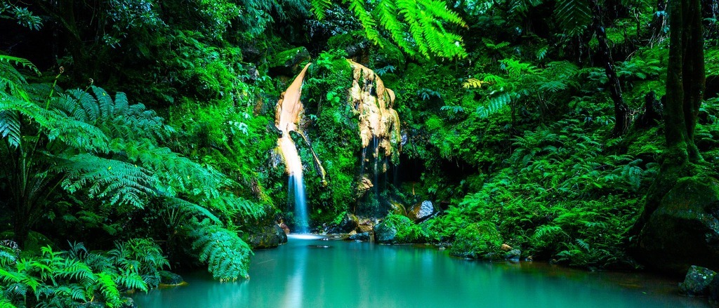 The Azores 🌋 in $650s-$700s RT