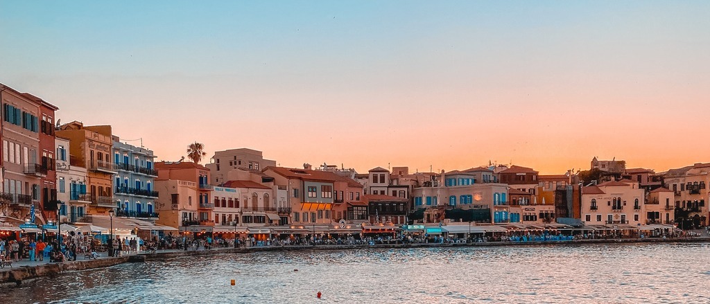 Chania ☀️ in €120s-€180s rtn
