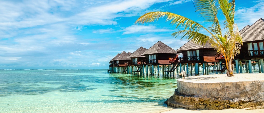 The Maldives  in €490s-€580s rtn 