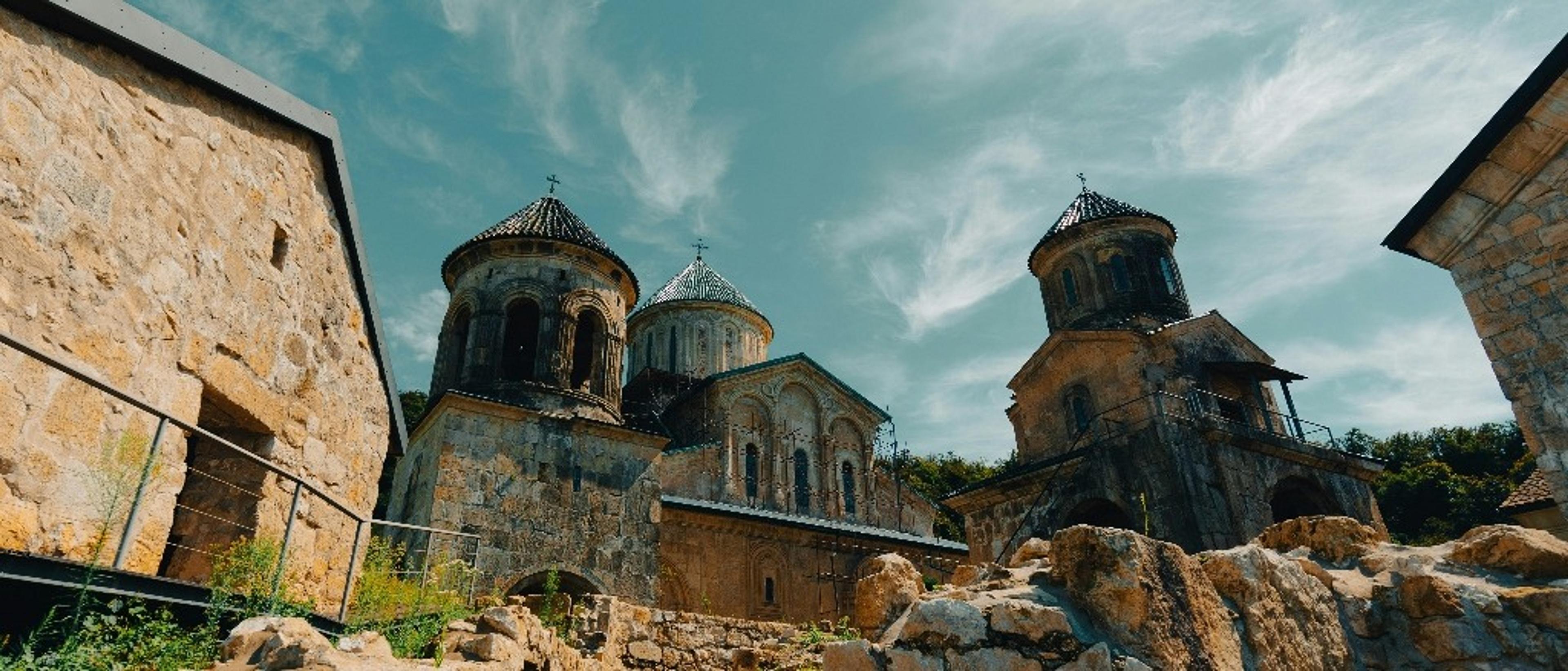 Kutaisi ⛪ at €122 rtn from Charleroi
