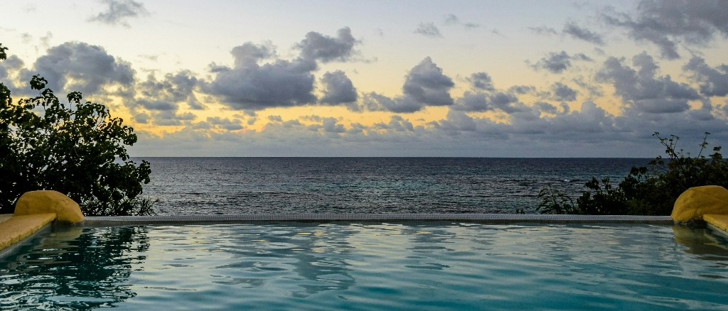 Anguilla  in $550s RT