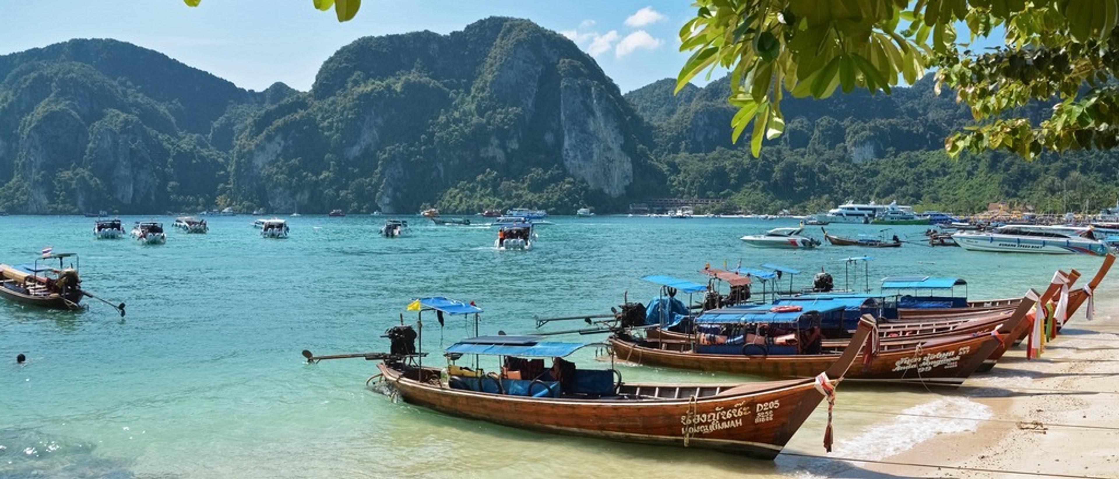 Phuket & Bangkok 🐠 in €360s-€520s rtn 
