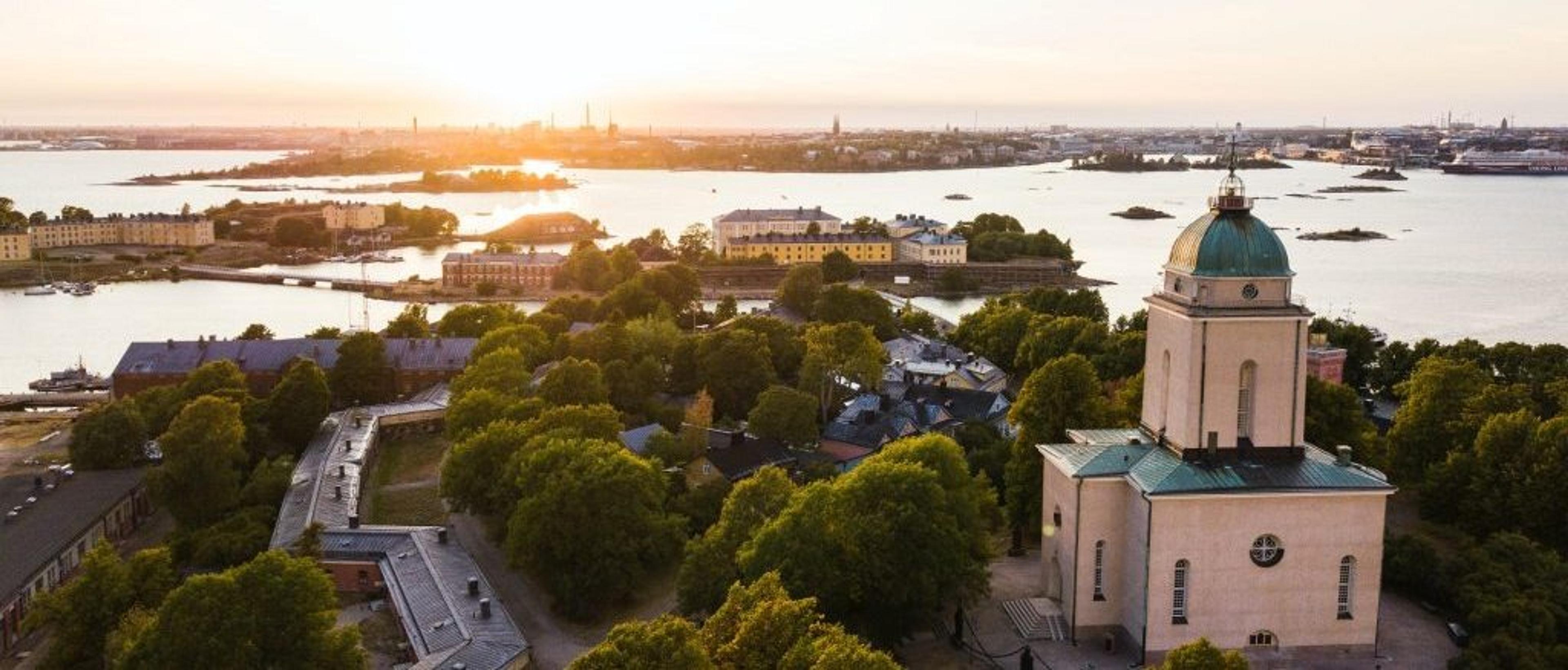 Helsinki ❄️ at €52 rtn from Charleroi