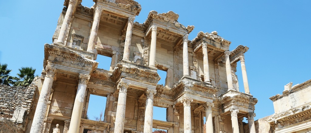 İzmir, Turkey  in $830s-$850s RT