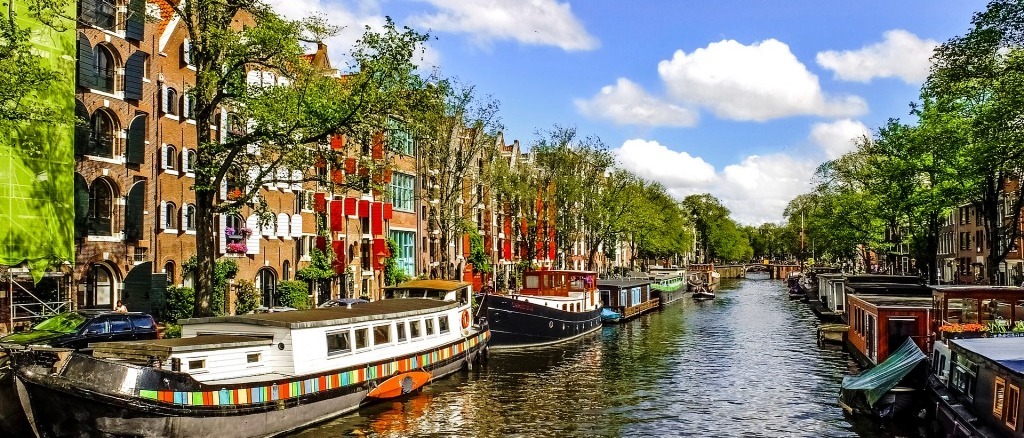 London<>Europe  in £60s-£110s/€40s-€110s