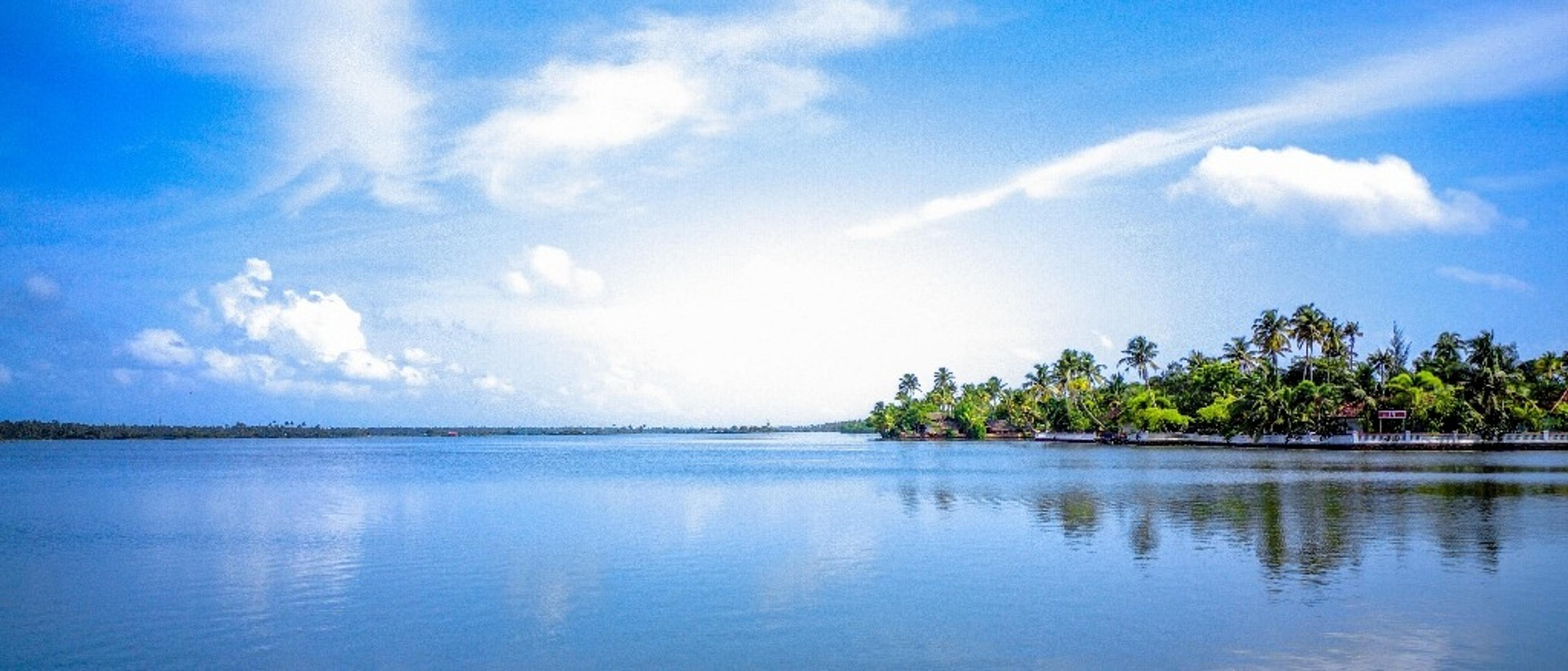 Kochi 🪷 at €514-€534 rtn from Paris 