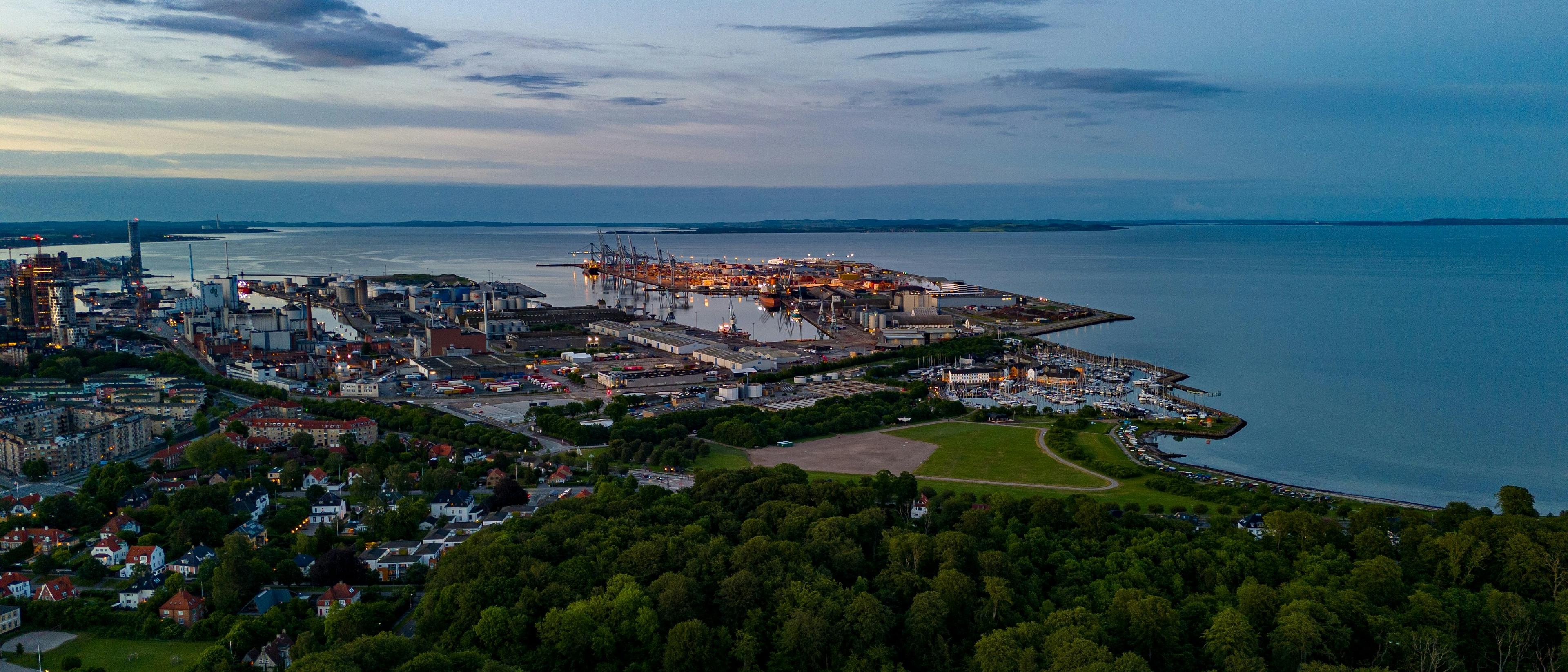 Aarhus ⛵ at £32-£38 rtn from London Stansted