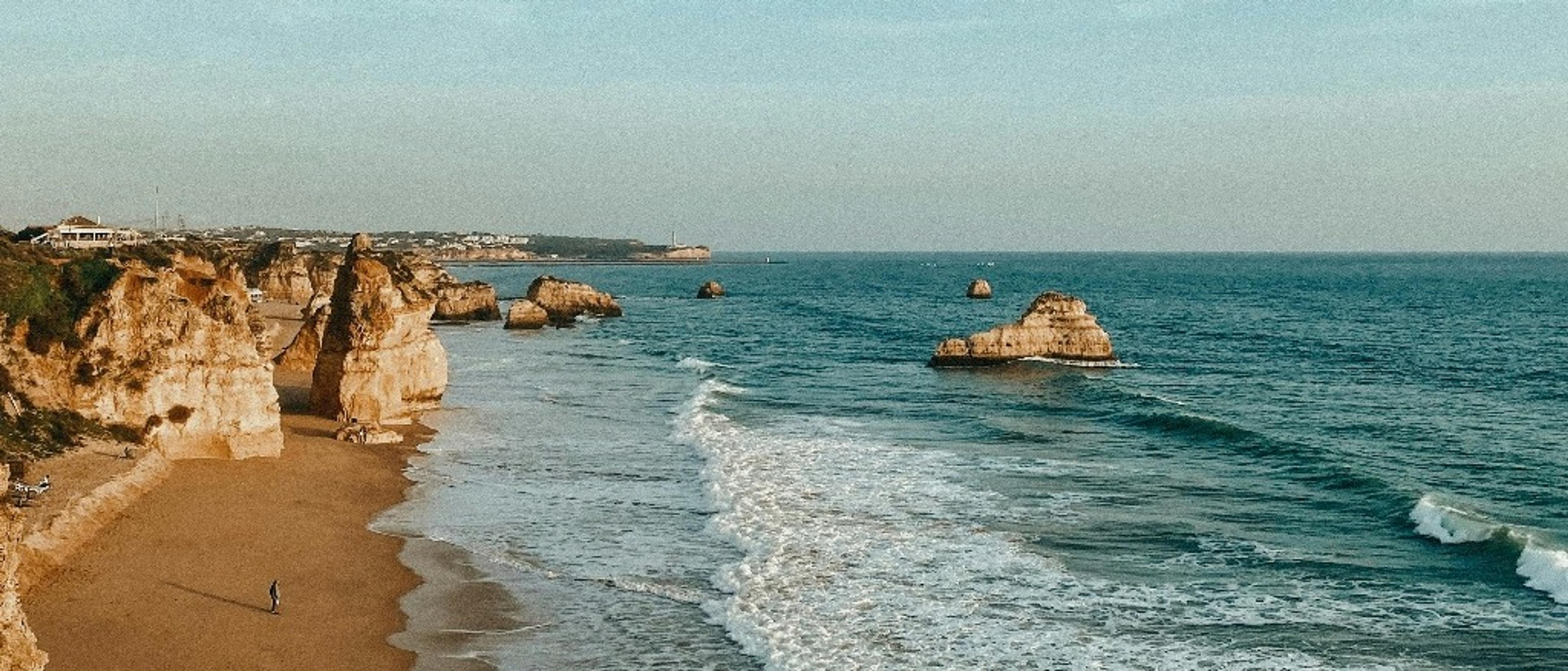Italy & Portugal ☀️ in €30s-€70s rtn
