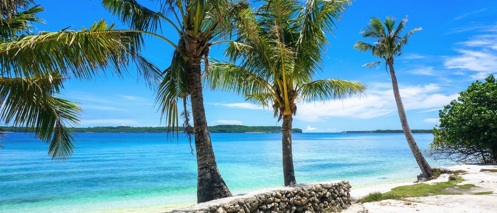 *free bag* London to Guam  at £800 rtn 