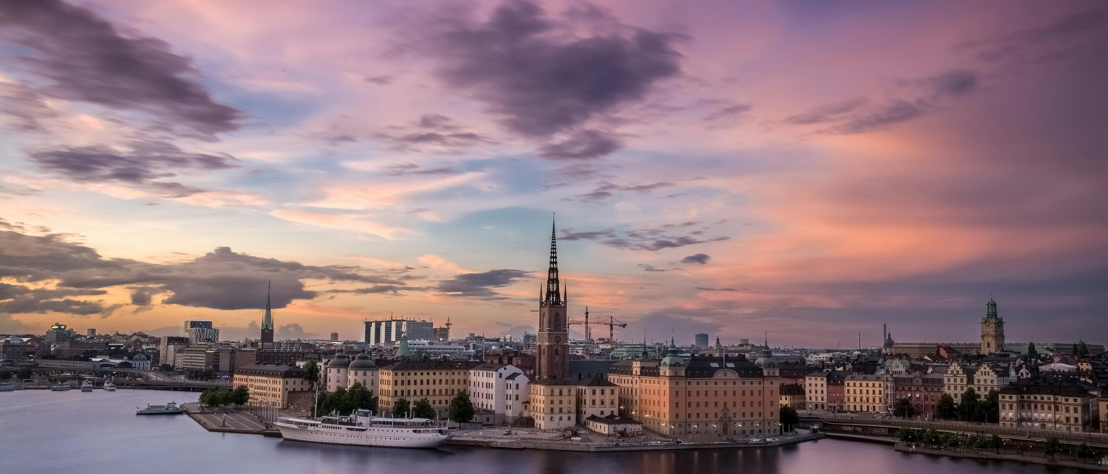 Sweden  in $480s-$490s RT