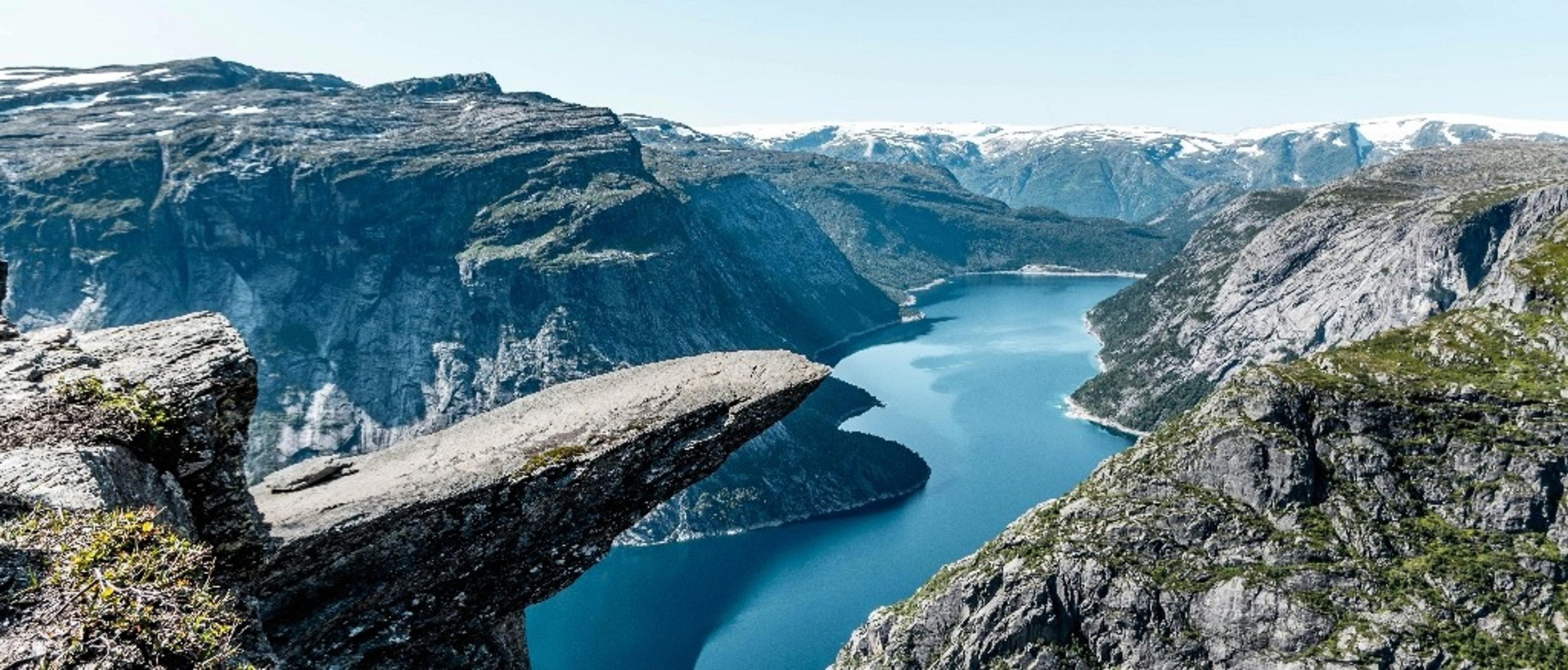 Scandinavia  in $400s-$560s RT