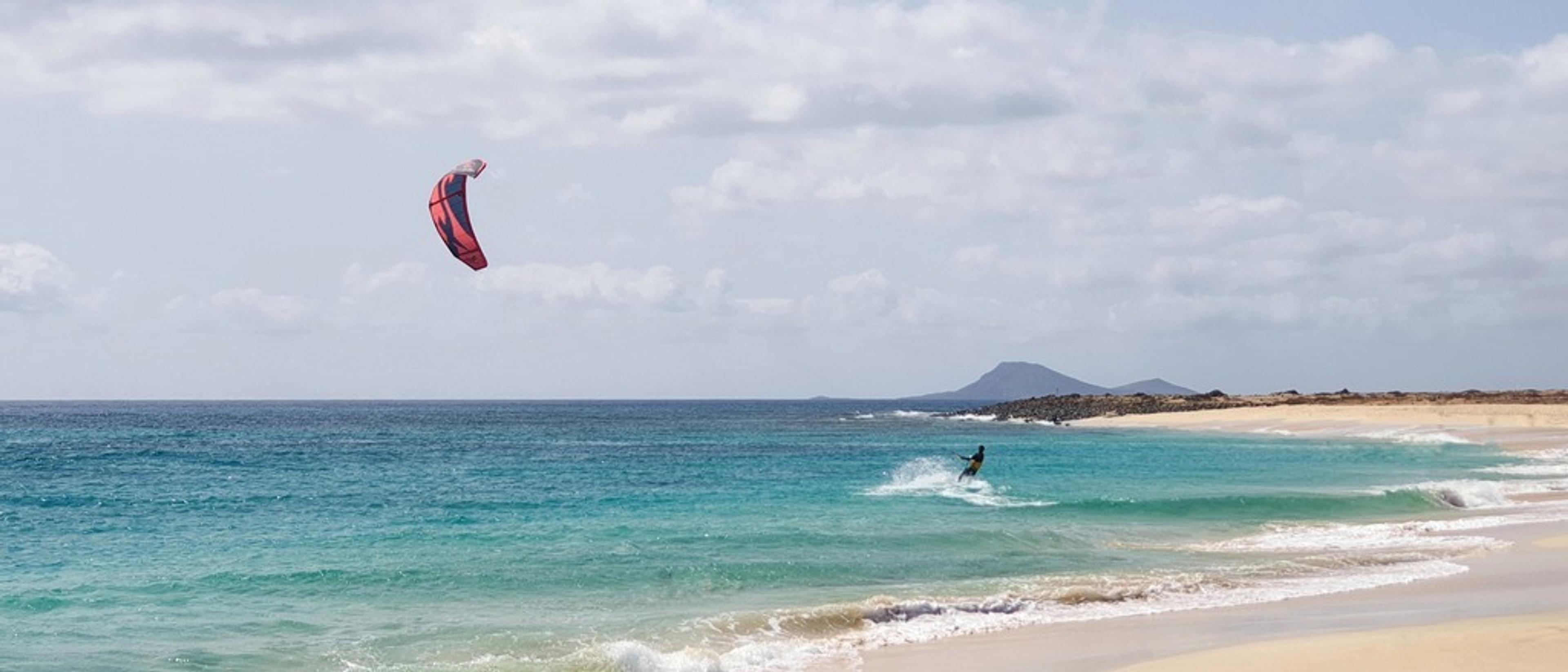 Cape Verde 🌴 in €290s-€370s rtn