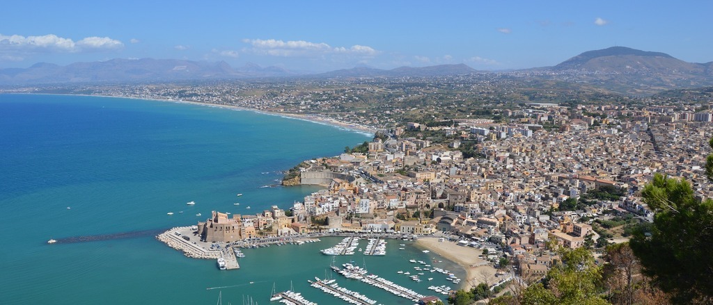 Trapani, Sicily ⛵ in £100s rtn