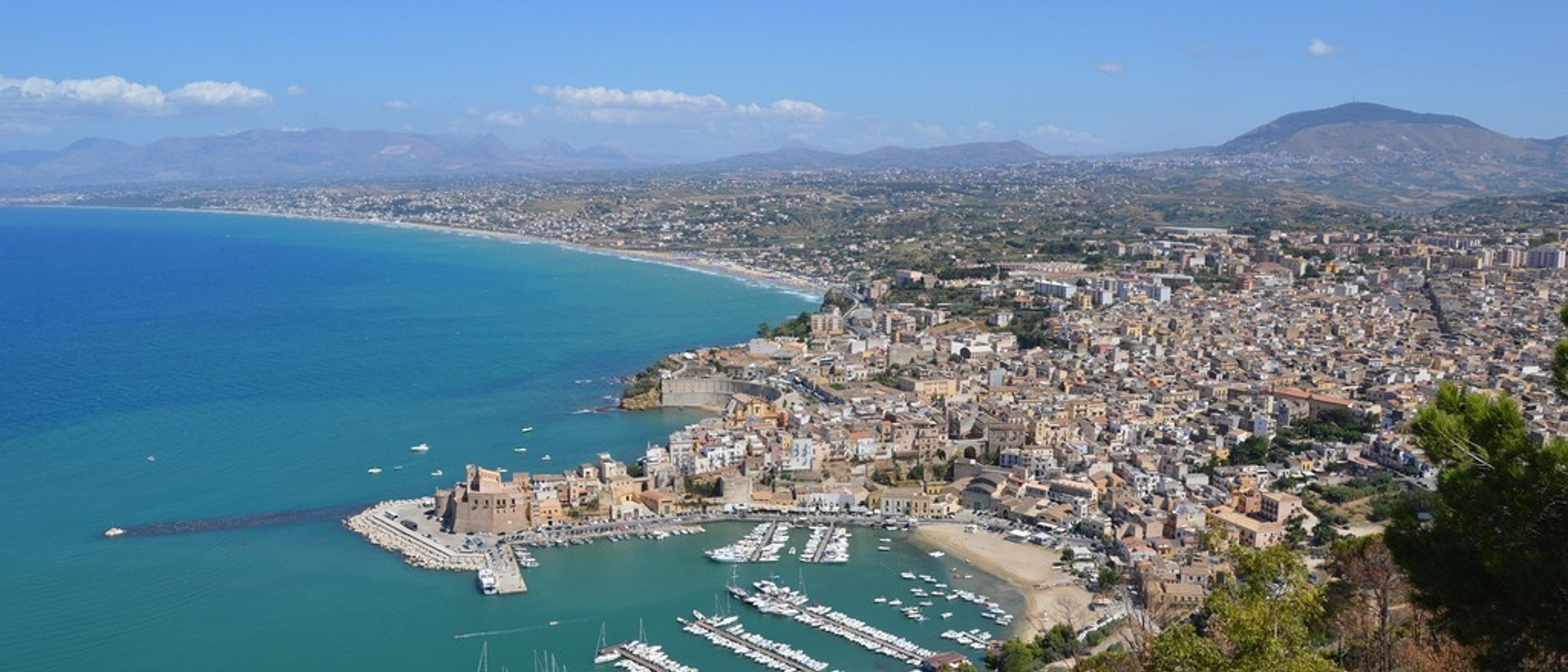 Trapani, Sicily ⛵ in £100s rtn