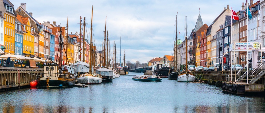 Copenhagen 🧜‍♀️ in £30s-£80s / €40s-€70s rtn